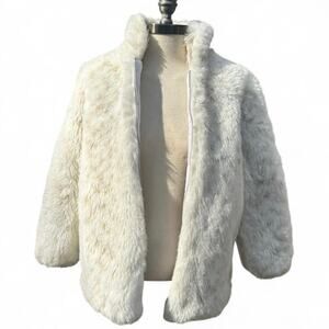 VTG Winter Fox White Zip Jacket No Tags But Doesn’t Feel Real M/L *Measurements*